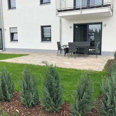 Landhaus Ferienwohnungen mit Pool und Wellness Neukirchen-Balbini Exterior foto
