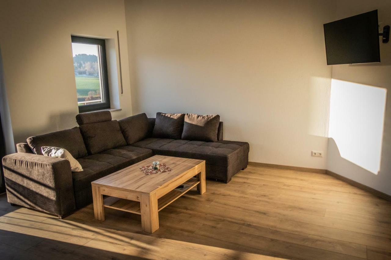 Mit Pool Und Wellness Apartment