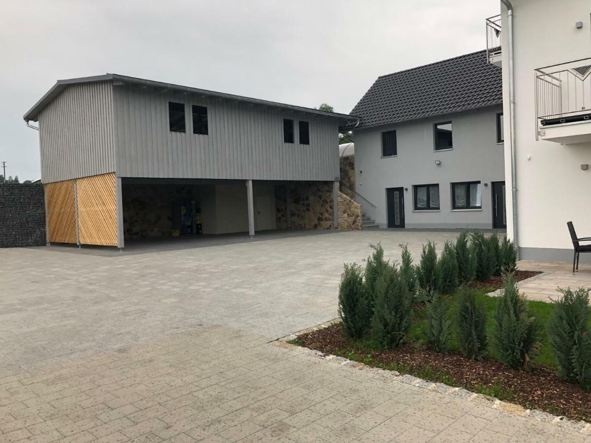 Mit Pool Und Wellness Apartment